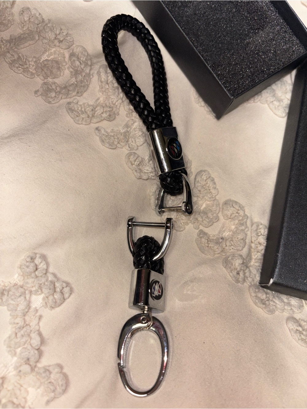 Buick Key Chain - Picture 2 of 5